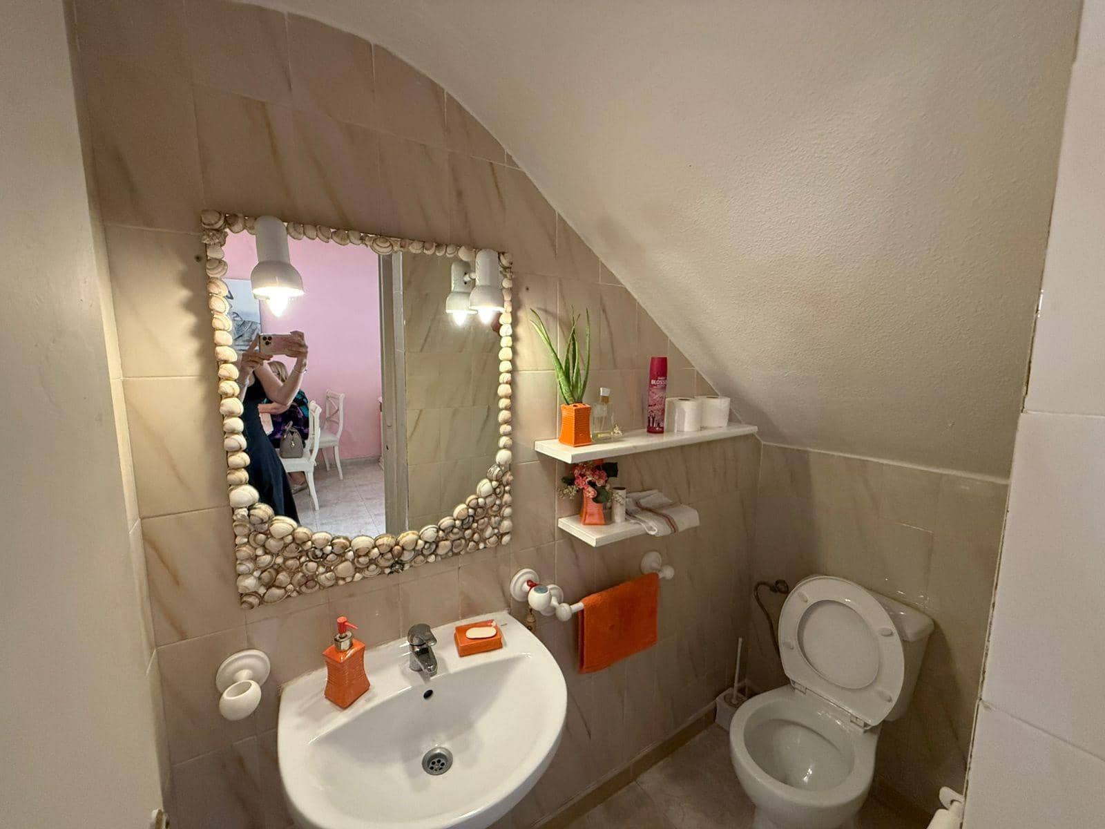 2 makuuhuone Omakotitalo myytävänä paikassa Torrevieja mukana uima-altaan - 176 900 € (Ref: 9615808)