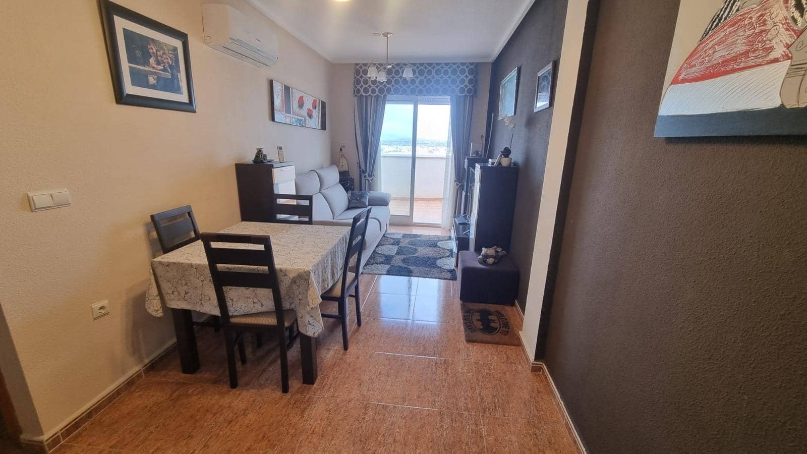 Ático de 2 habitaciones en Torrevieja en venta con piscina - 160.000 € (Ref: 9618500)
