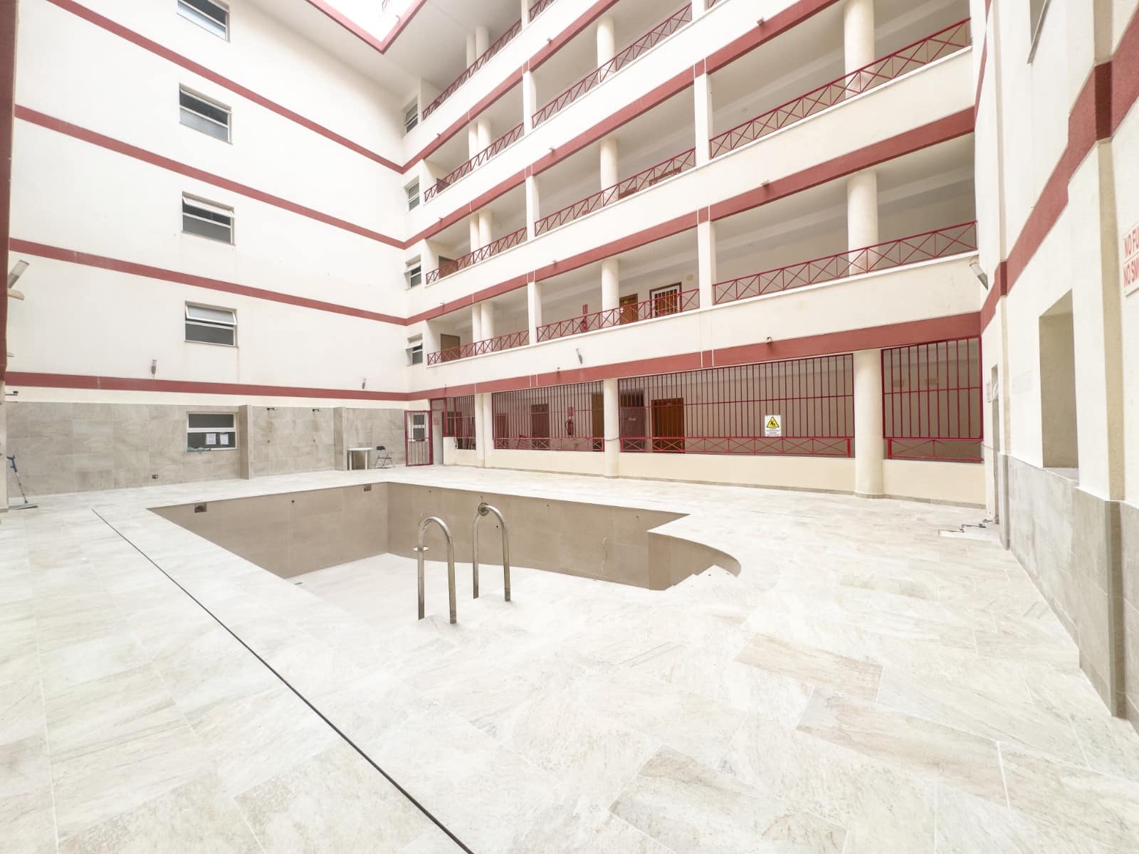 2 sovrum Lägenhet till salu i Torrevieja - 137 000 € (Ref: 9630153)