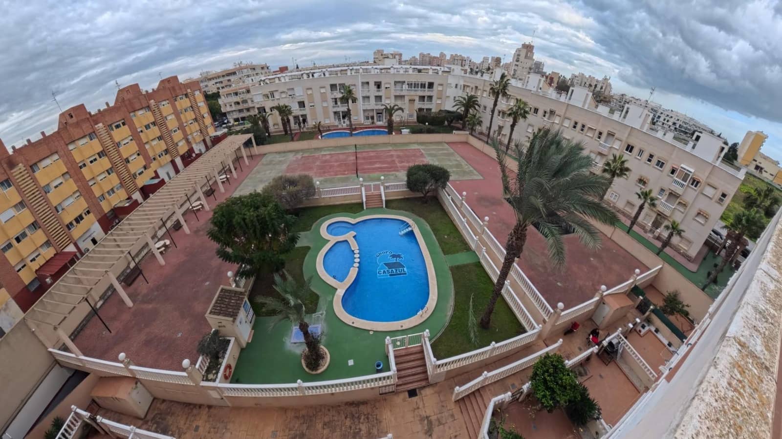 2 sovrum Lägenhet till salu i Torrevieja med pool - 155 000 € (Ref: 9634410)