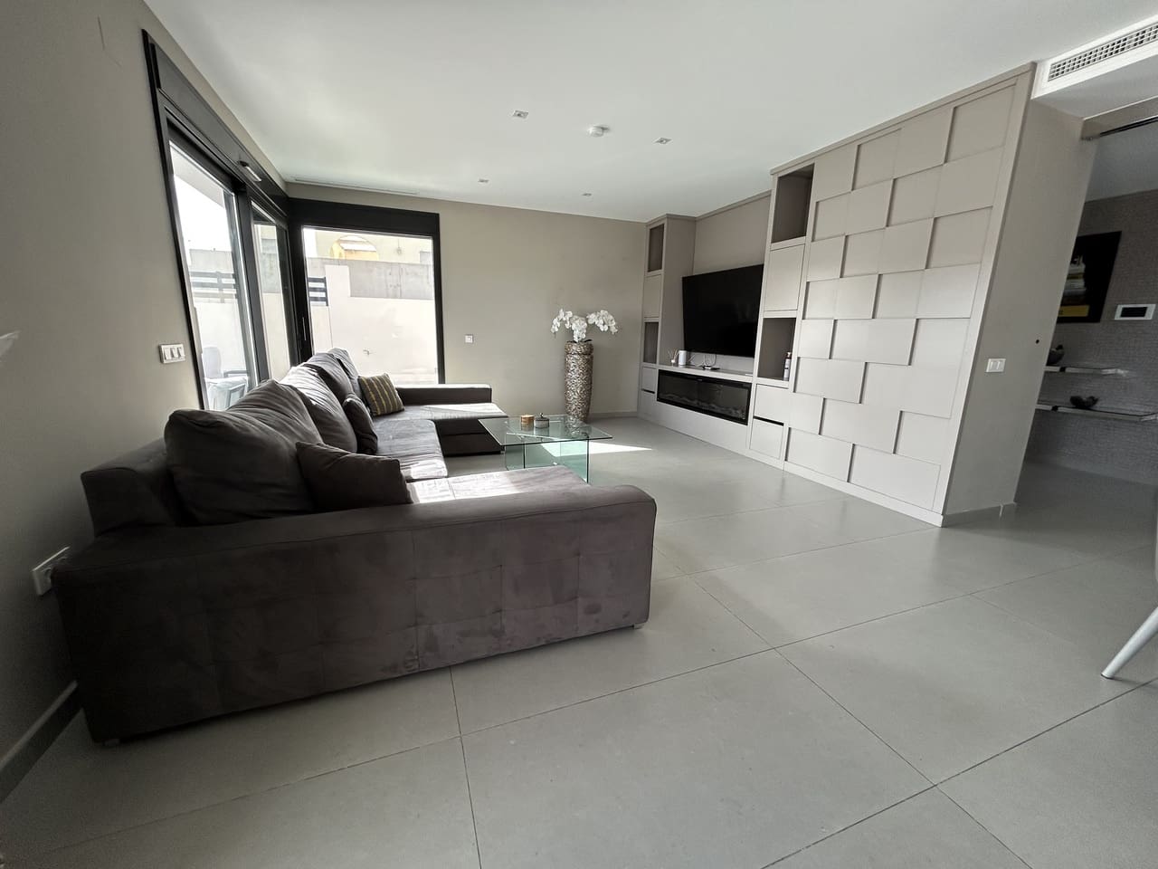 Chalet de 5 habitaciones en La Siesta en venta con garaje - 849.950 € (Ref: 9652117)