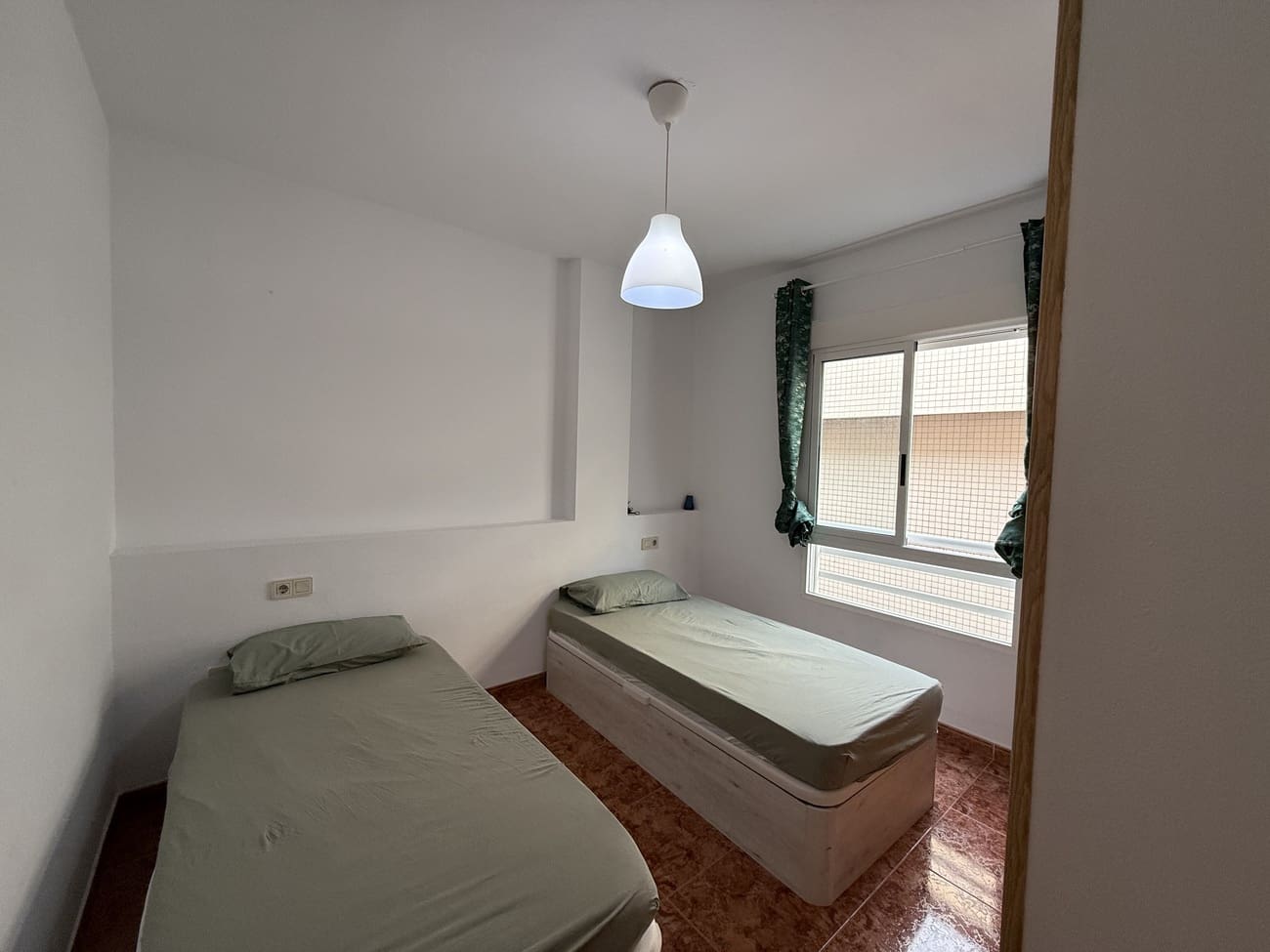 Apartamento de 2 habitaciones en Torrevieja en venta - 149.000 € (Ref: 9663795)
