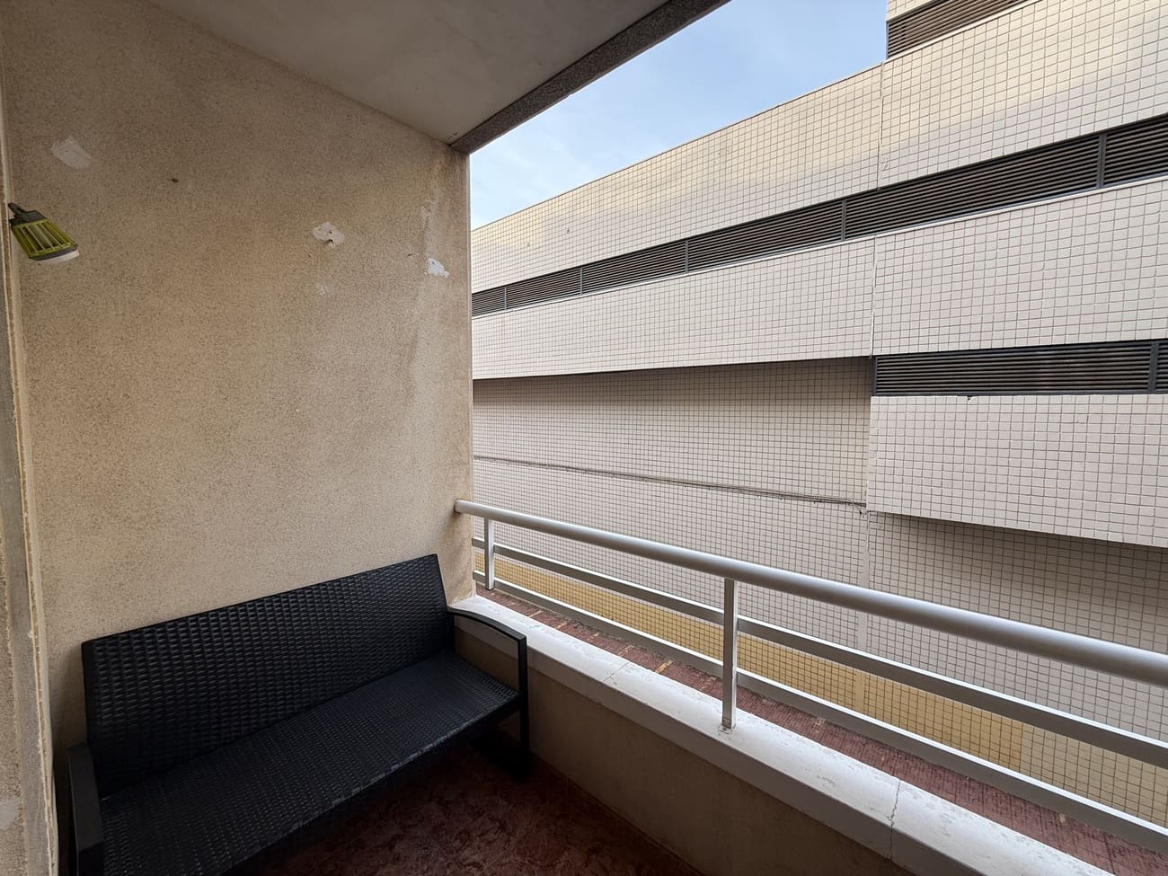 Apartamento de 2 habitaciones en Torrevieja en venta - 149.000 € (Ref: 9663795)