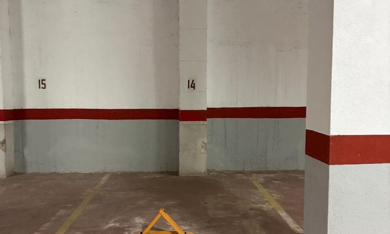 2 sovrum Lägenhet till salu i Torrevieja med garage - 165 000 € (Ref: 9663800)