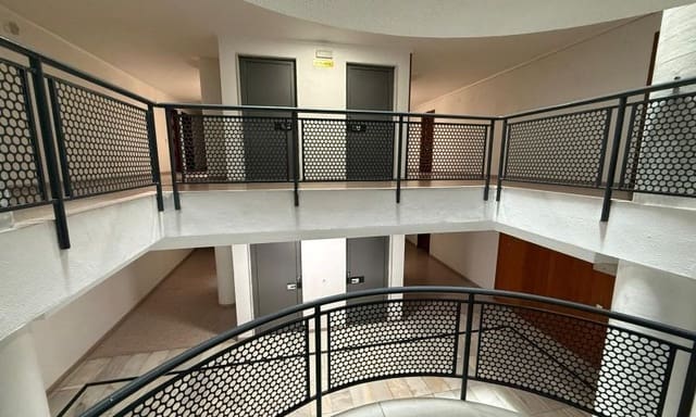 Apartamento de 2 habitaciones en Playa del Acequión, Torrevieja en venta con garaje - 159.995 € (Ref: 9663800)