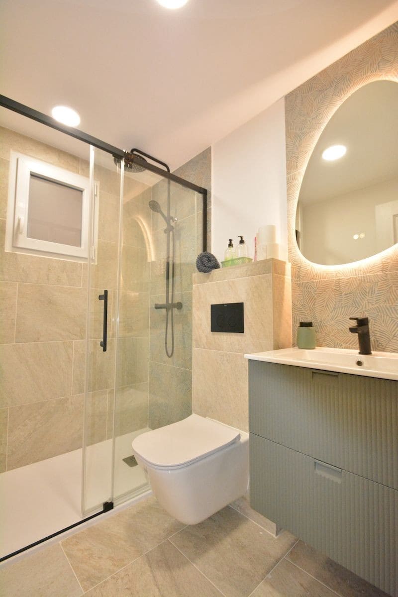 2 bedroom Apartment for sale in Torrevieja - € 163,000 (Ref: 9663825)