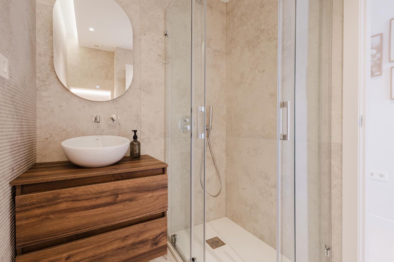 Apartamento de 3 habitaciones en Torrevieja en venta - 329.000 € (Ref: 9663829)