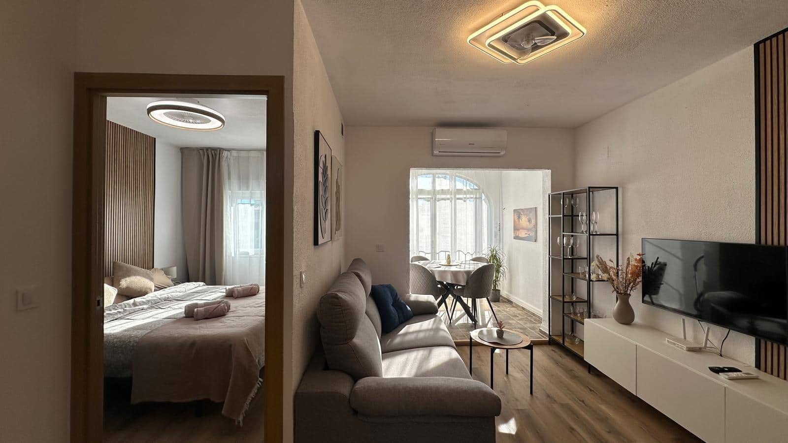 1 quarto Bungalow para venda em Torrevieja - 133 900 € (Ref: 9663845)