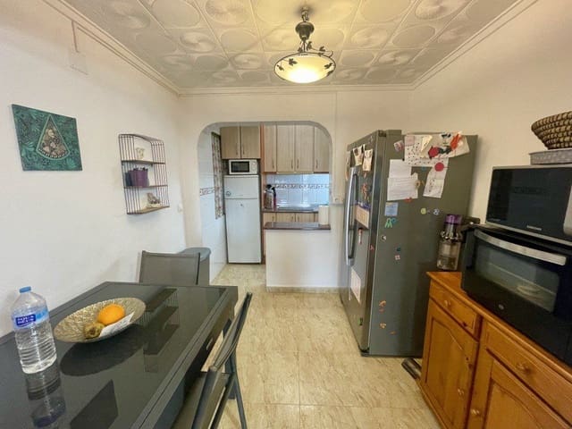 2 sovrum Lägenhet till salu i Torrevieja - 142 500 € (Ref: 9663850)
