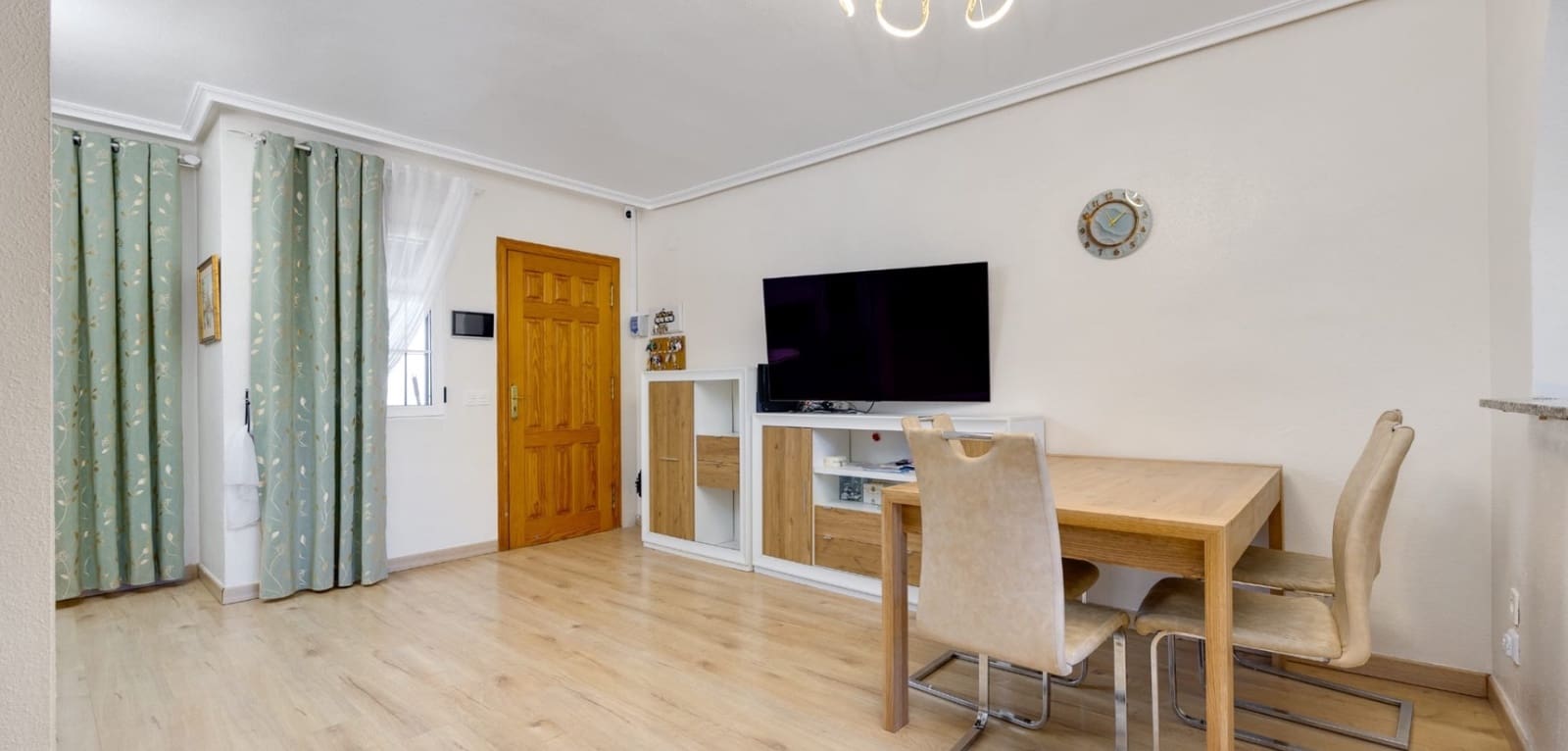 3 soveværelse Lejlighed til salg i Torrevieja - € 249.900 (Ref: 9663853)