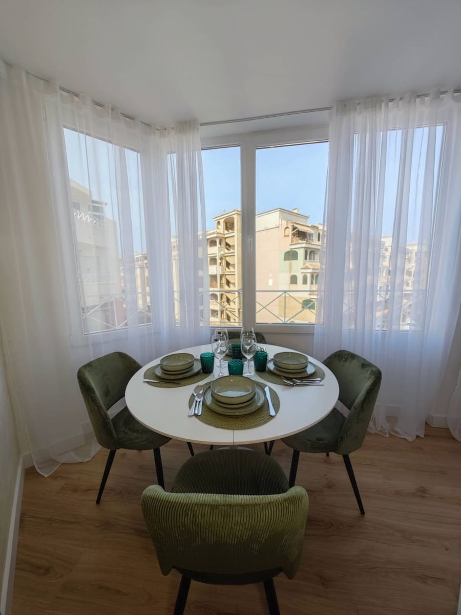 2 camera da letto Appartamento in vendita in Torrevieja con piscina - 187.000 € (Rif: 9666621)