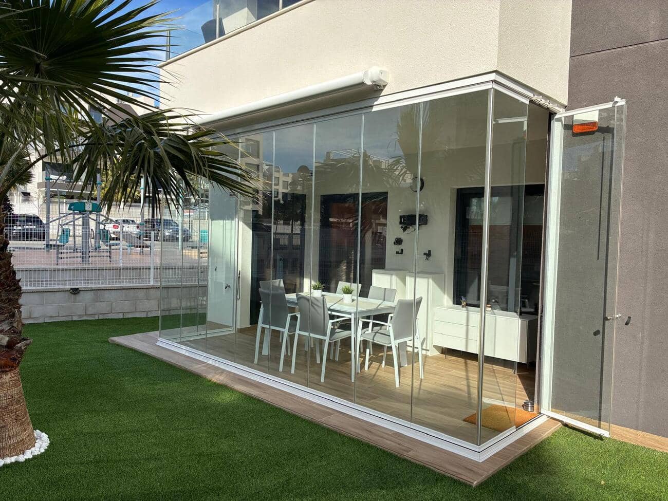 2 Zimmer Apartment zu verkaufen in Filipinas mit Pool - 269.000 € (Ref: 9666633)