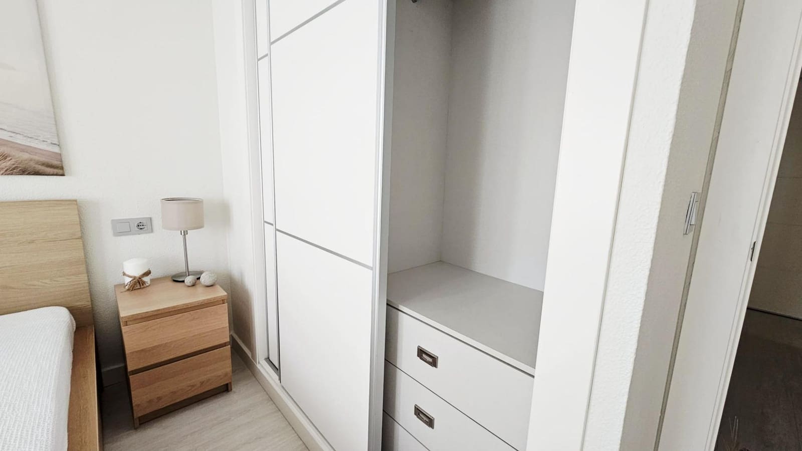 2 bedroom Apartment for sale in Torrevieja with pool - € 178,900 (Ref: 9666635)