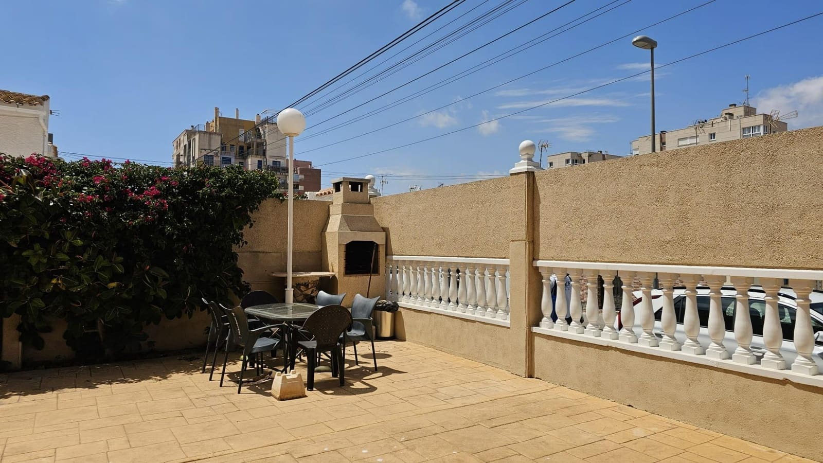 2 bedroom Apartment for sale in Torrevieja with pool - € 178,900 (Ref: 9666635)