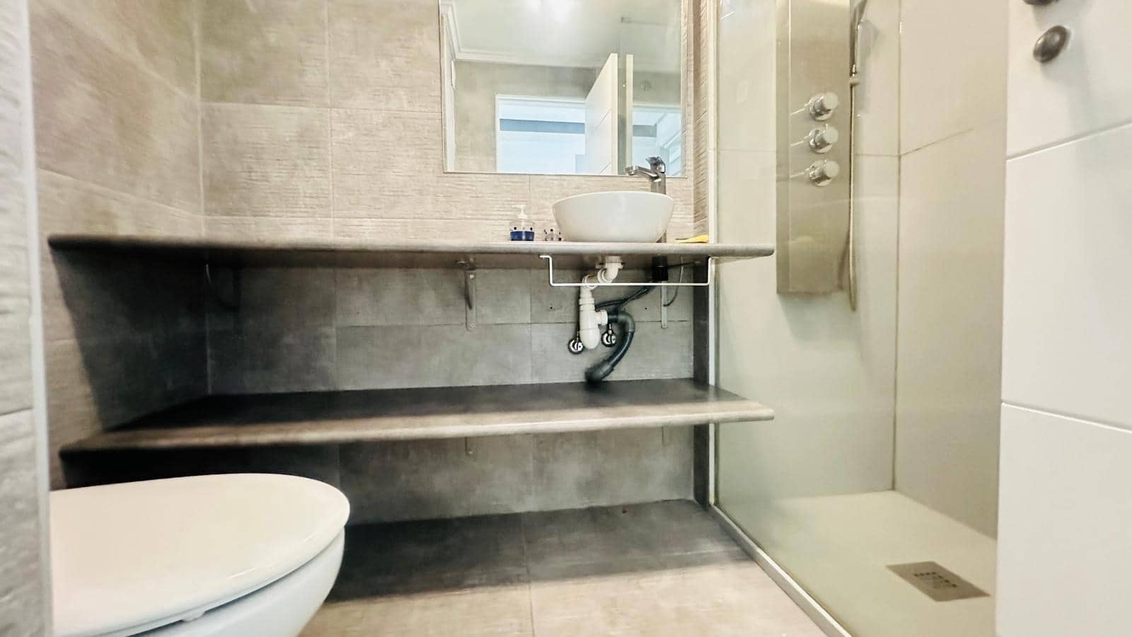 2 sypialnia Penthouse na sprzedaż w Torrevieja z basenem - 241 000 € (Ref: 9666641)