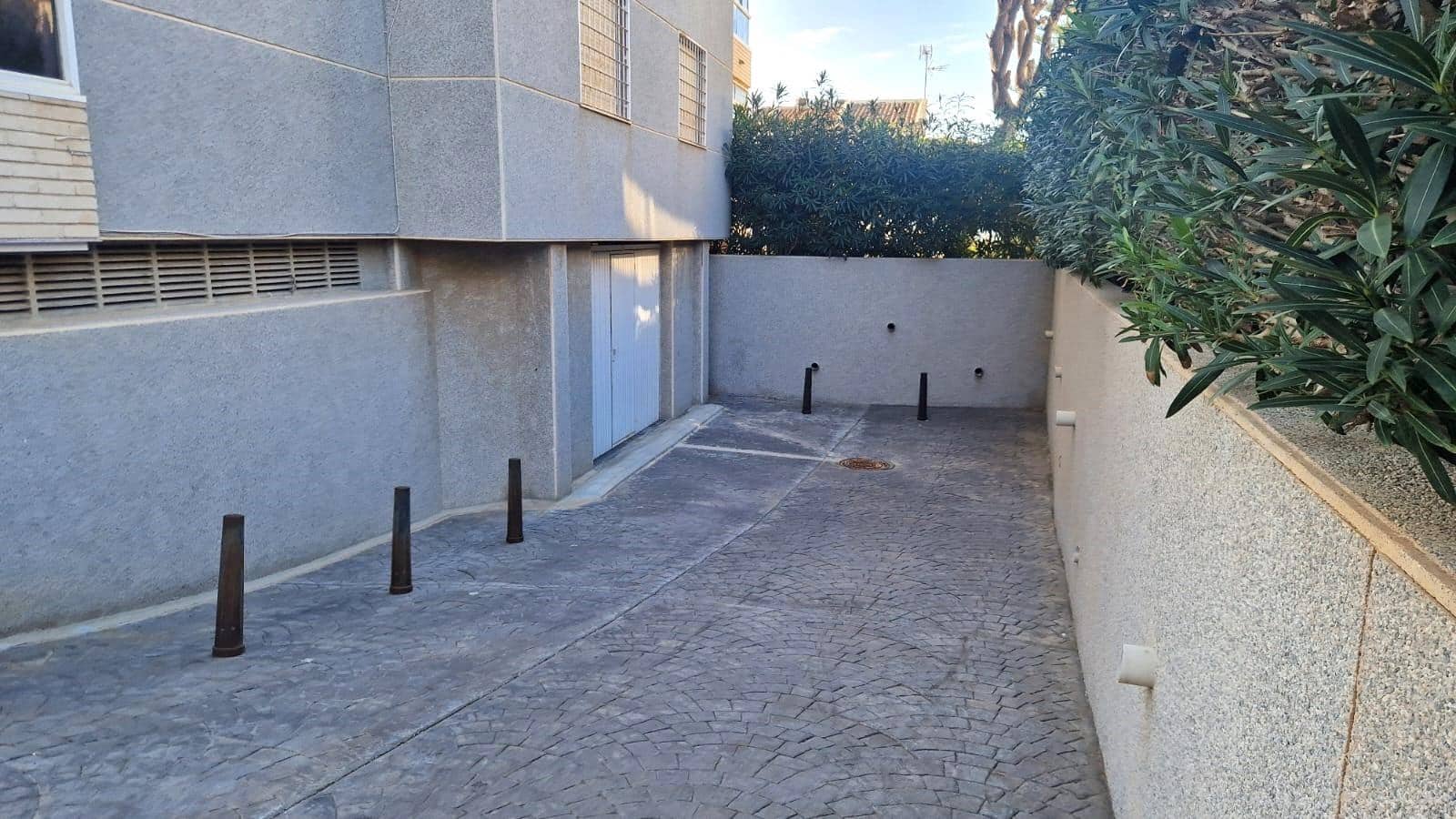 3 makuuhuone Paritalo myytävänä paikassa Torrevieja mukana uima-altaan - 210 000 € (Ref: 9666645)