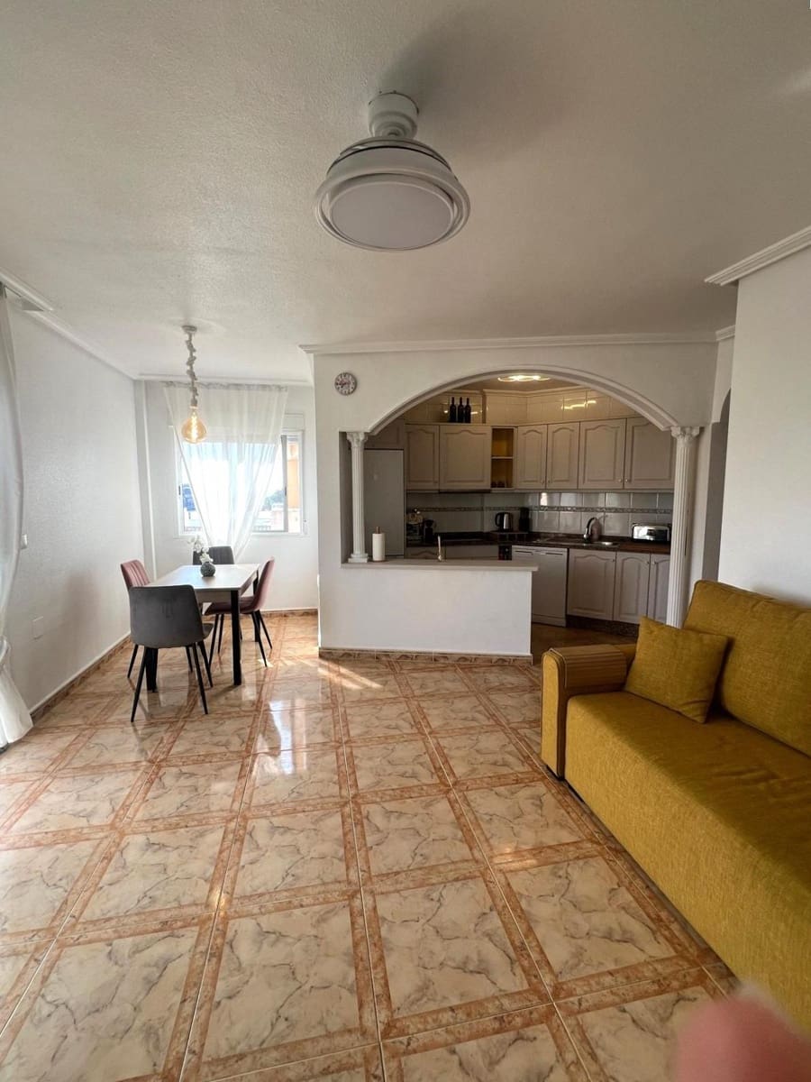 2 quarto Apartamento para venda em La Zenia com piscina - 195 000 € (Ref: 9666652)