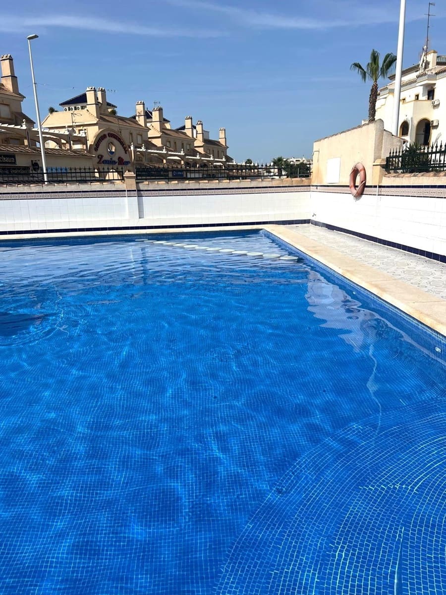 2 quarto Apartamento para venda em La Zenia com piscina - 195 000 € (Ref: 9666652)