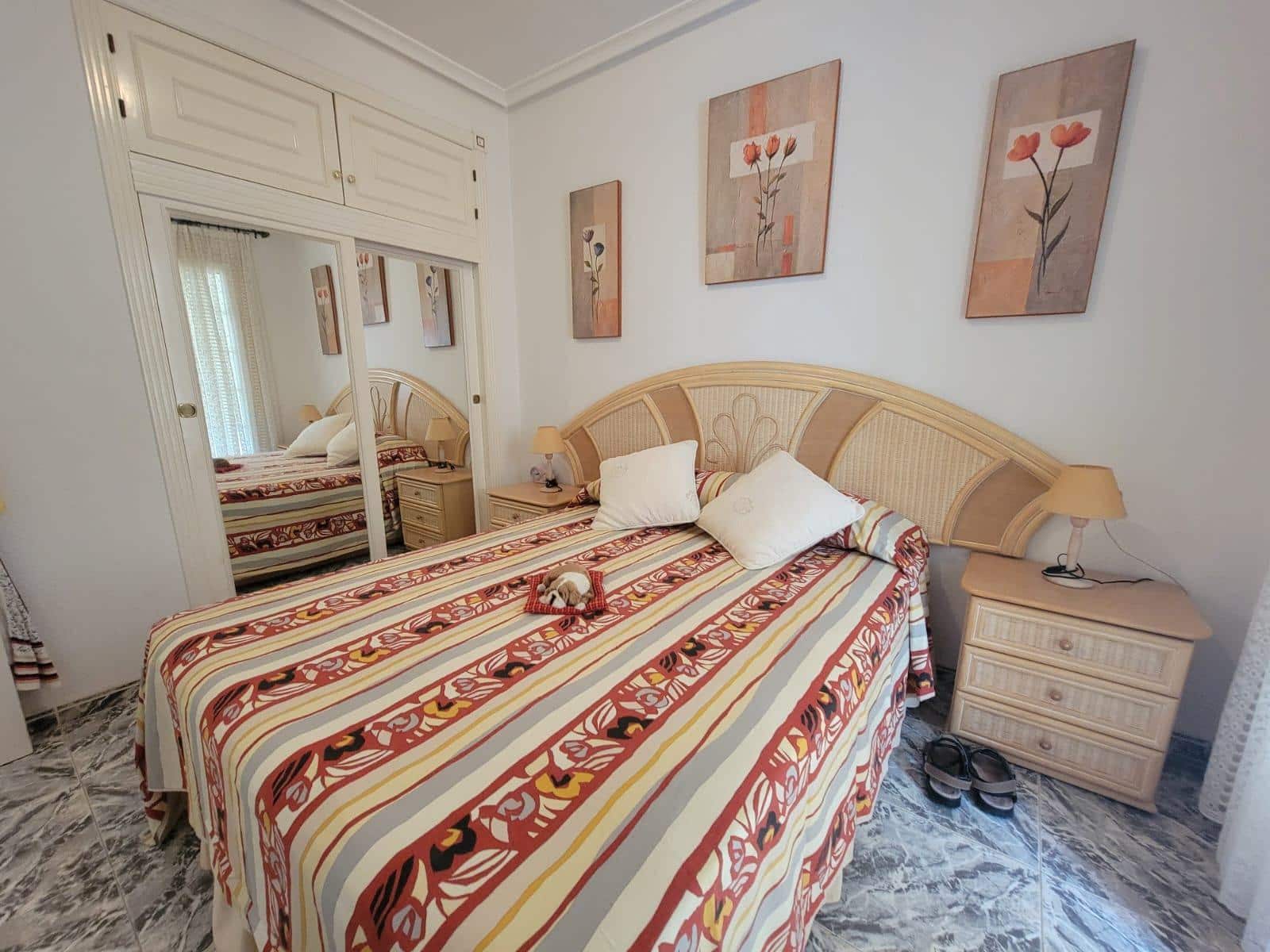 2 makuuhuone Bungalow myytävänä paikassa Torrevieja mukana uima-altaan - 169 000 € (Ref: 9666663)