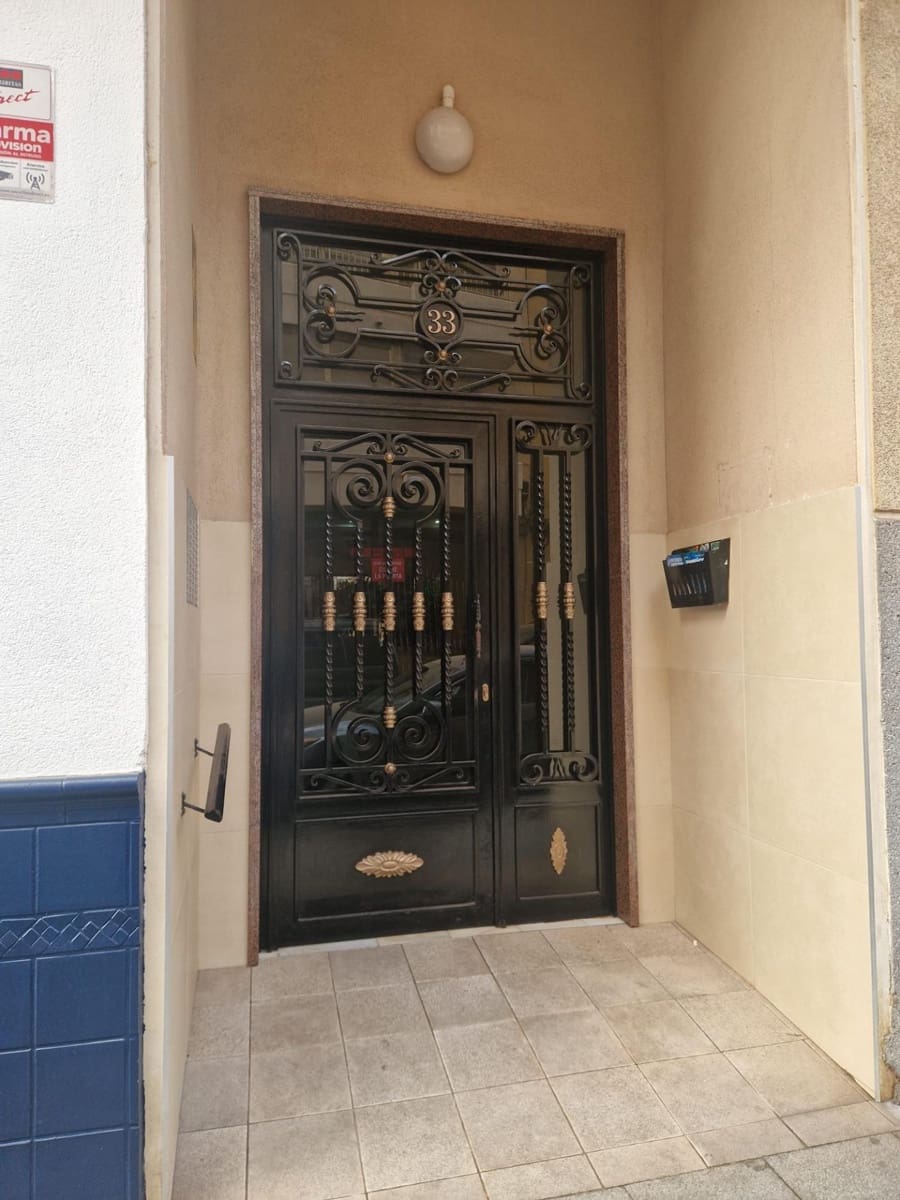 2 Zimmer Apartment zu verkaufen in Torrevieja mit Pool - 144.228 € (Ref: 9666664)