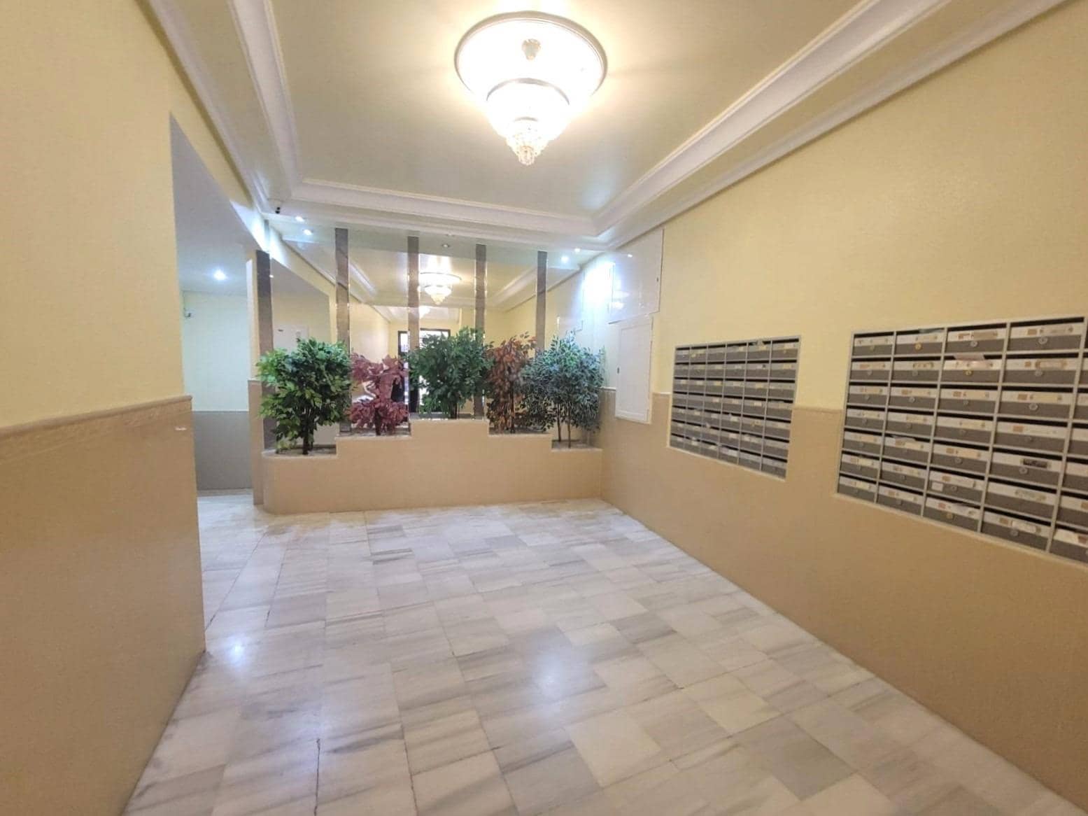 2 Zimmer Apartment zu verkaufen in Torrevieja mit Pool - 144.228 € (Ref: 9666664)