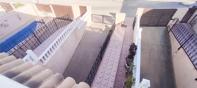 3 chambre Maison de Ville à vendre à La Siesta, Torrevieja avec piscine - 259 000 € (Ref: 9666665)