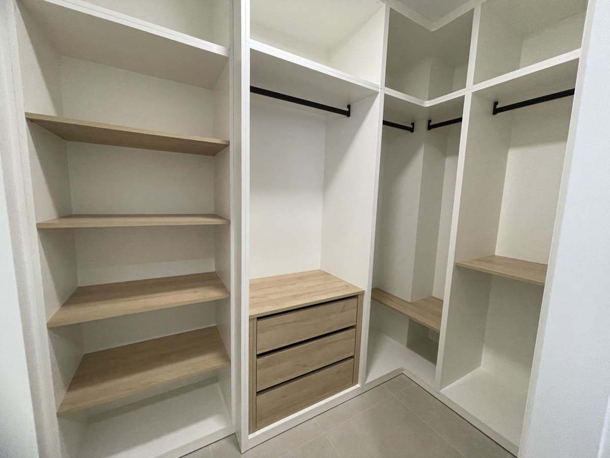 3 bedroom Villa for sale in Almoradi with pool garage - € 359,900 (Ref: 9670787)