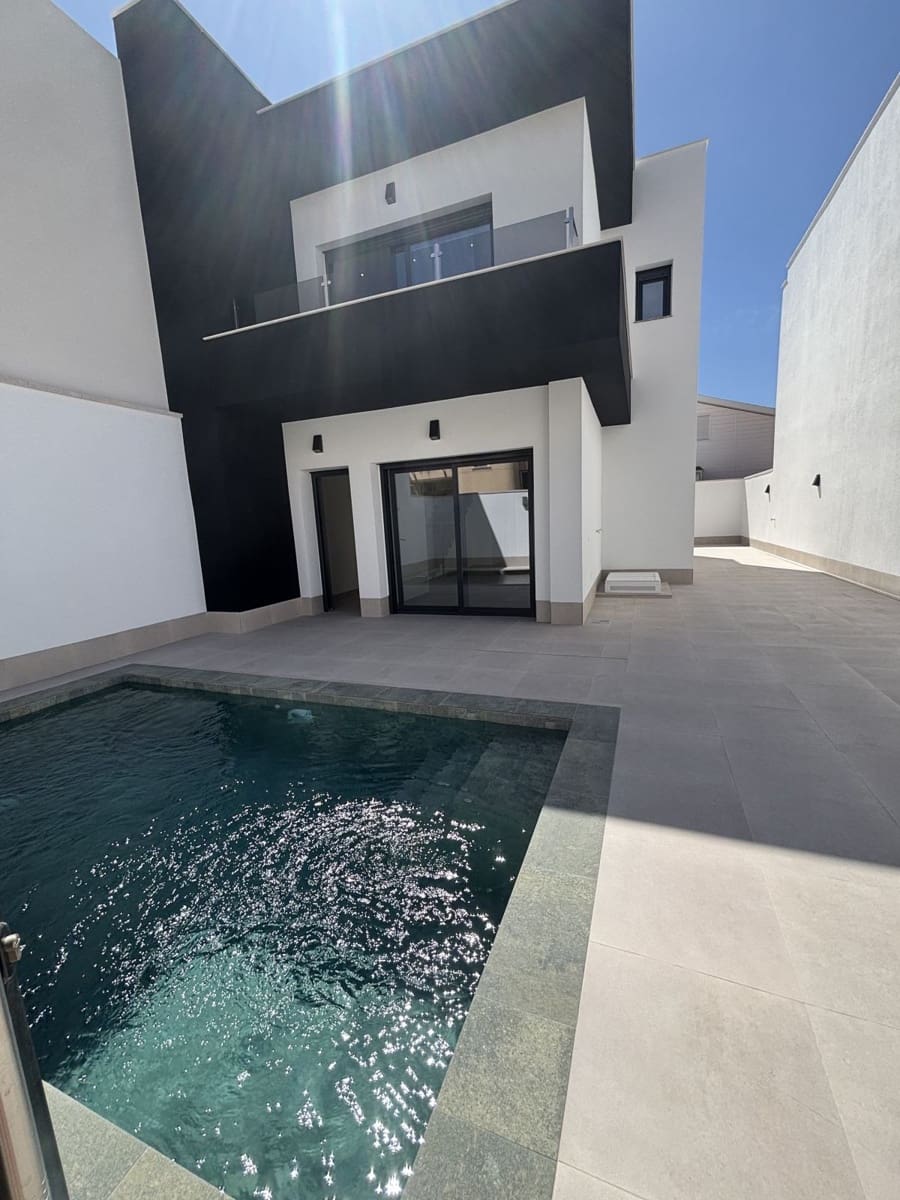 3 bedroom Villa for sale in Almoradi with pool garage - € 359,900 (Ref: 9670787)