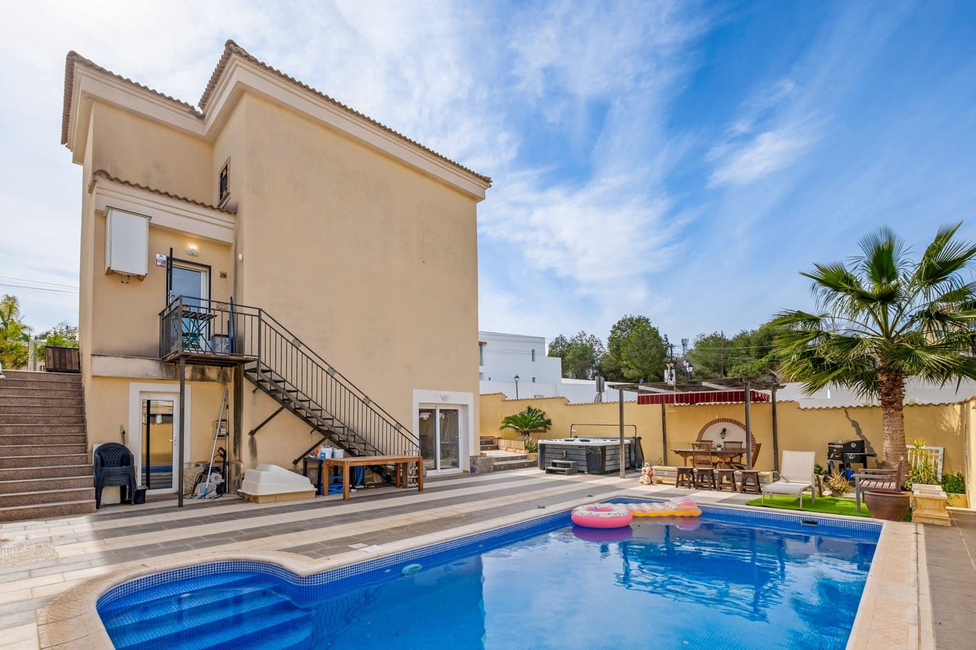 3 Zimmer Villa zu verkaufen in Orihuela Costa mit Pool - 369.000 € (Ref: 9682533)