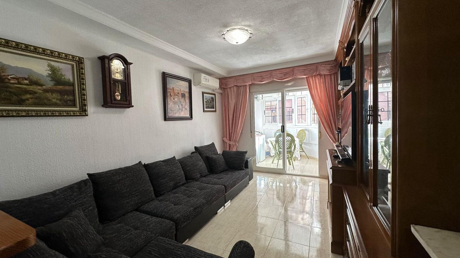 2 slaapkamer Appartement te koop in Torrevieja - € 149.900 (Ref: 9682540)