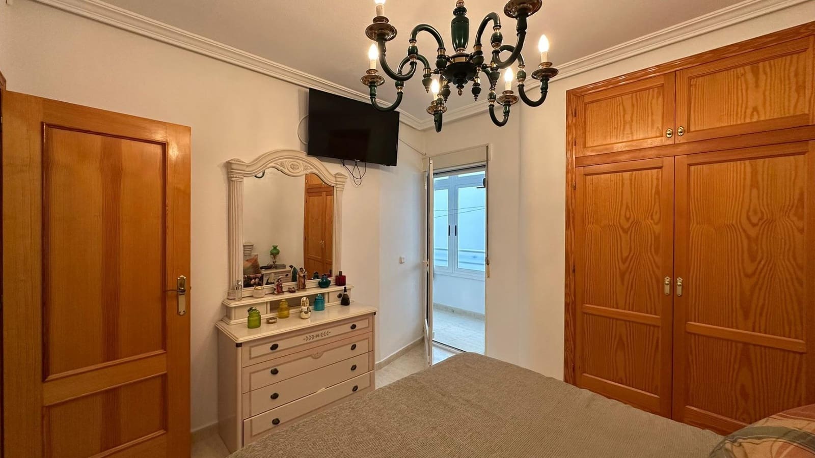 2 slaapkamer Appartement te koop in Torrevieja - € 149.900 (Ref: 9682540)