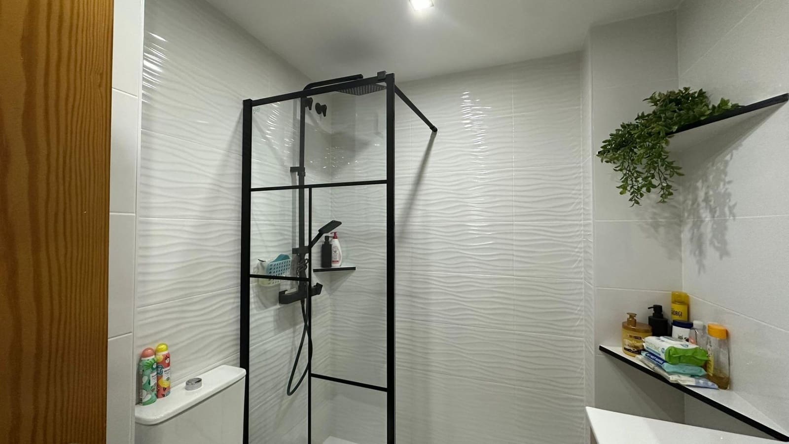 1 sovrum Lägenhet till salu i Torrevieja med pool - 119 900 € (Ref: 9682541)