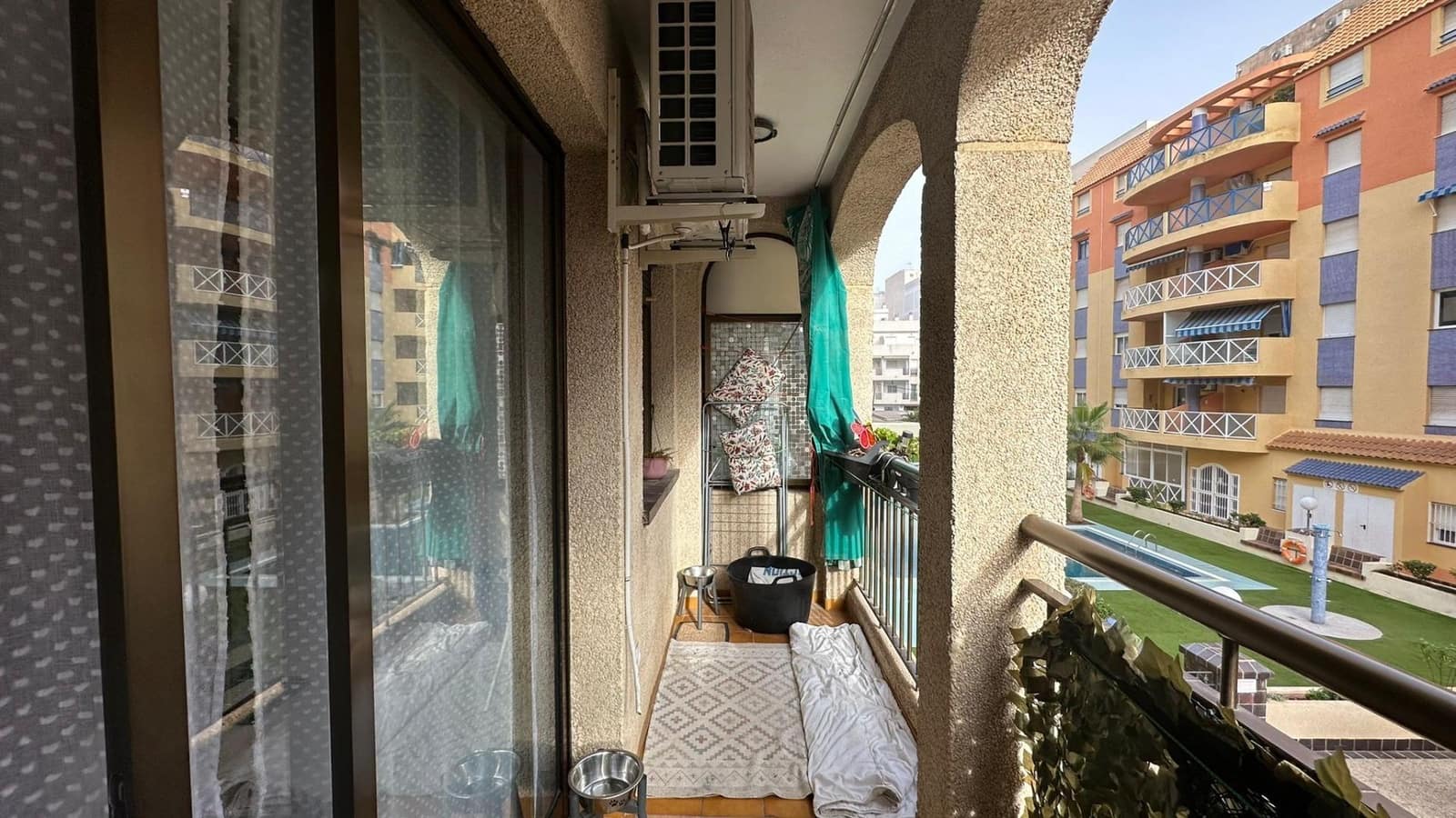 1 sovrum Lägenhet till salu i Torrevieja med pool - 119 900 € (Ref: 9682541)