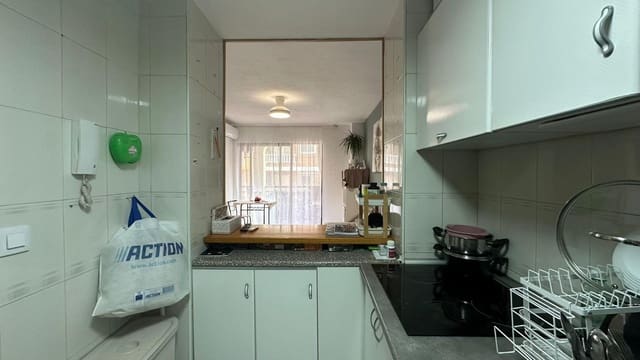 1 sovrum Lägenhet till salu i Centro, Torrevieja med pool - 119 900 € (Ref: 9682541)