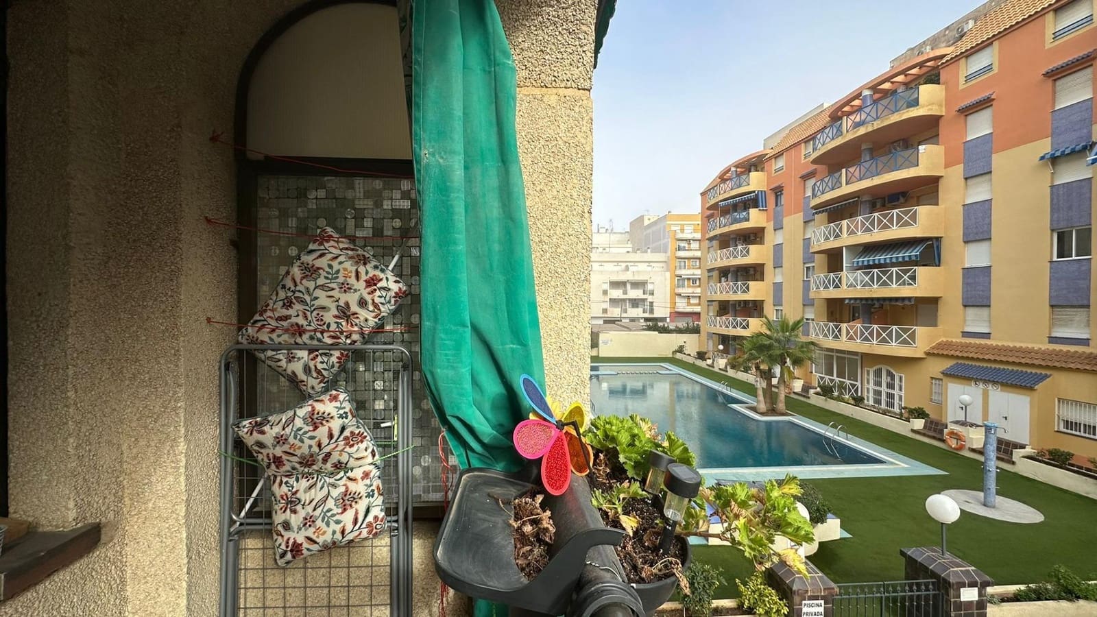 1 sovrum Lägenhet till salu i Torrevieja med pool - 119 900 € (Ref: 9682541)