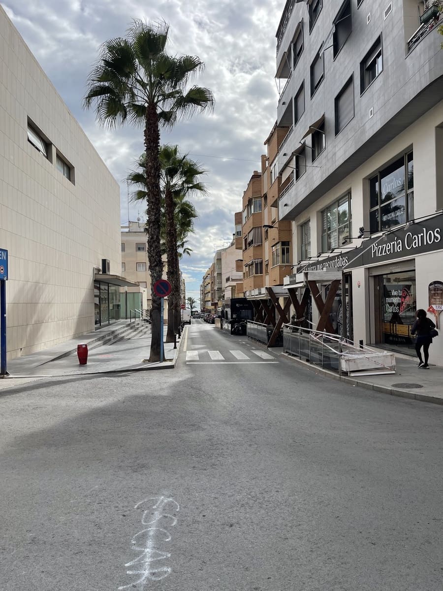 3 sovrum Takvåning till salu i Torrevieja - 194 000 € (Ref: 9682548)