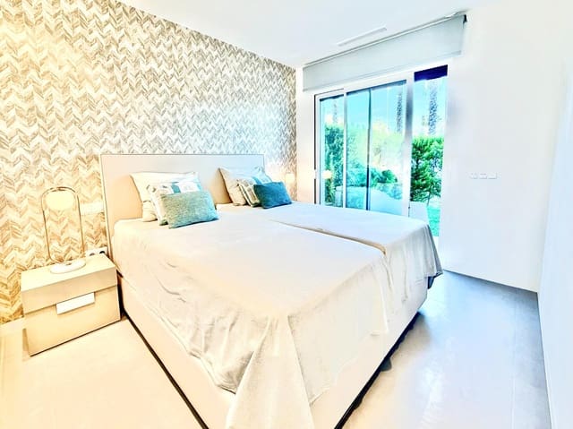 2 slaapkamer Appartement te koop in Las Colinas Golf, Orihuela met zwembad - € 415.000 (Ref: 9682556)