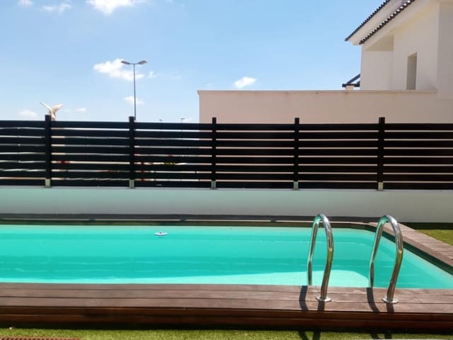 4 chambre Villa/Maison à vendre à Desamparados - Hurchillo - Torremendo, Orihuela avec piscine - 390 000 € (Ref: 9682558)