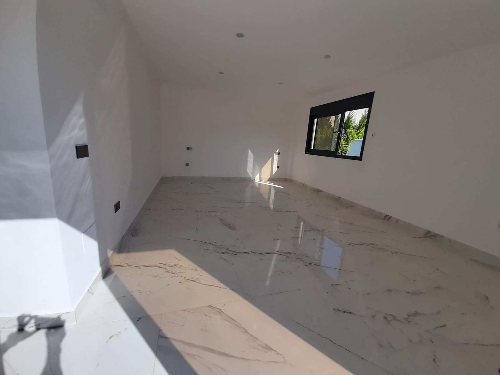 4 sypialnia Willa na sprzedaż w Campoamor z garażem - 985 000 € (Ref: 9682564)