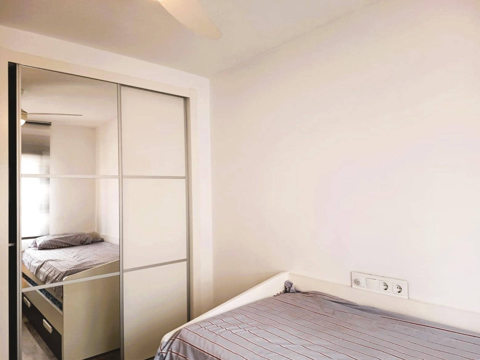 Apartamento de 4 habitaciones en Cabo Roig en venta - 330.000 € (Ref: 9682585)