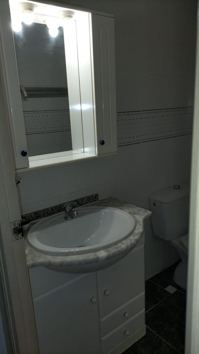 2 camera da letto Appartamento in vendita in Torrevieja con piscina - 130.000 € (Rif: 9682592)