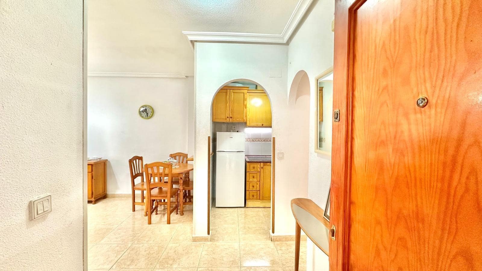 1 Zimmer Apartment zu verkaufen in Torrevieja - 106.900 € (Ref: 9682594)