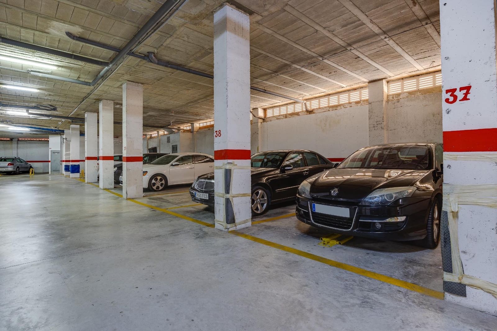 Apartamento de 2 habitaciones en Torrevieja en venta con piscina - 129.900 € (Ref: 9682598)