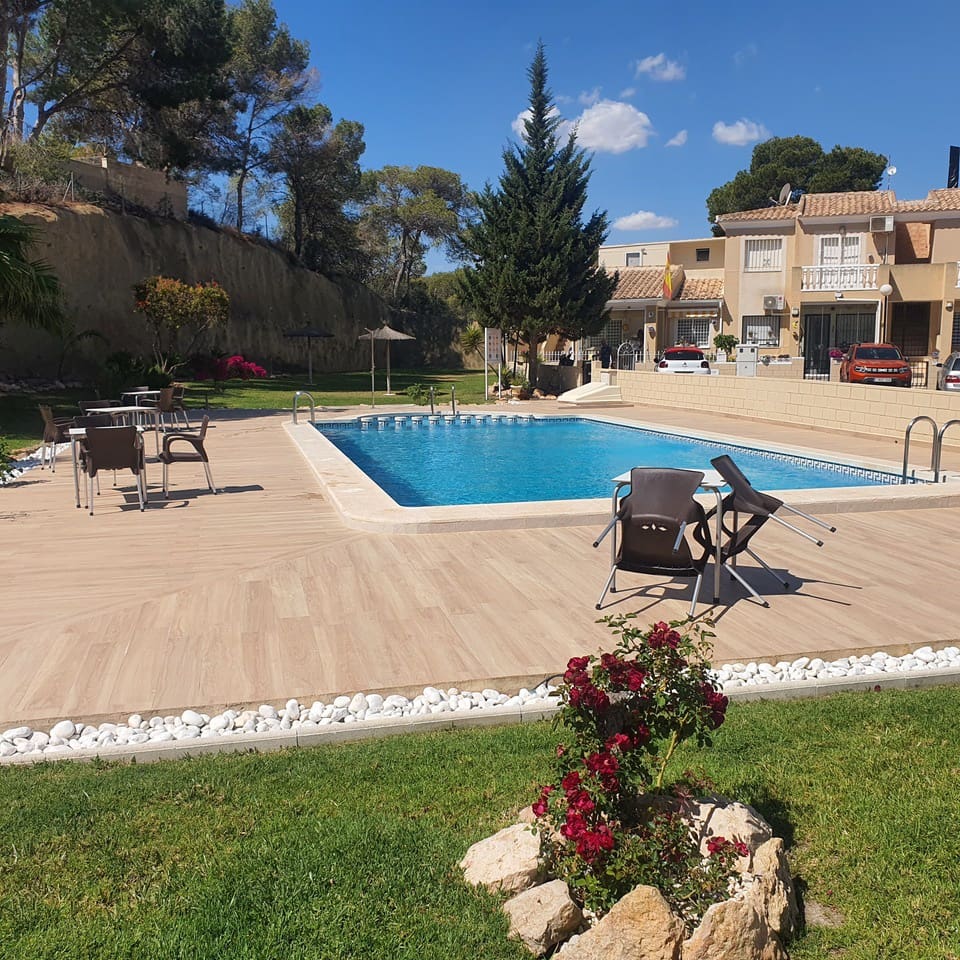 2 sypialnia Apartament na sprzedaż w Torrevieja - 142 500 € (Ref: 9682601)