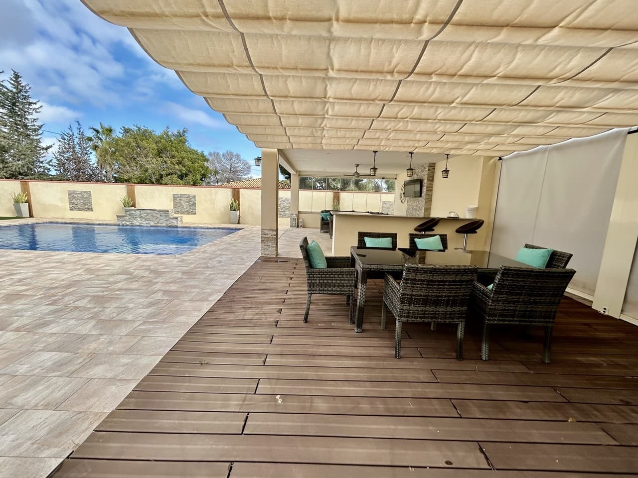 6 soverom Villa til salgs i Cabo Roig med garasje - € 799 000 (Ref: 9682602)