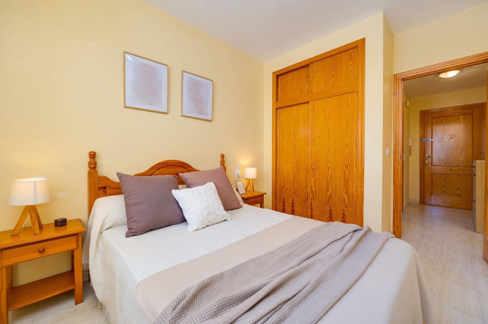 1 Zimmer Apartment zu verkaufen in Torrevieja mit Pool - 137.500 € (Ref: 9682604)