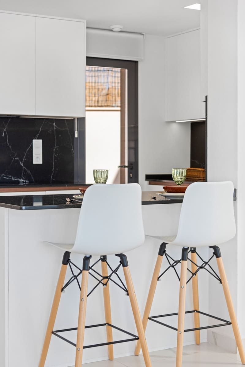 2 sypialnia Bungalow na sprzedaż w San Miguel de Salinas z basenem - 375 000 € (Ref: 9686599)