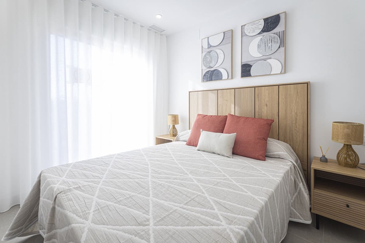 2 sypialnia Apartament na sprzedaż w La Manga del Mar Menor z basenem garażem - 220 600 € (Ref: 9686612)