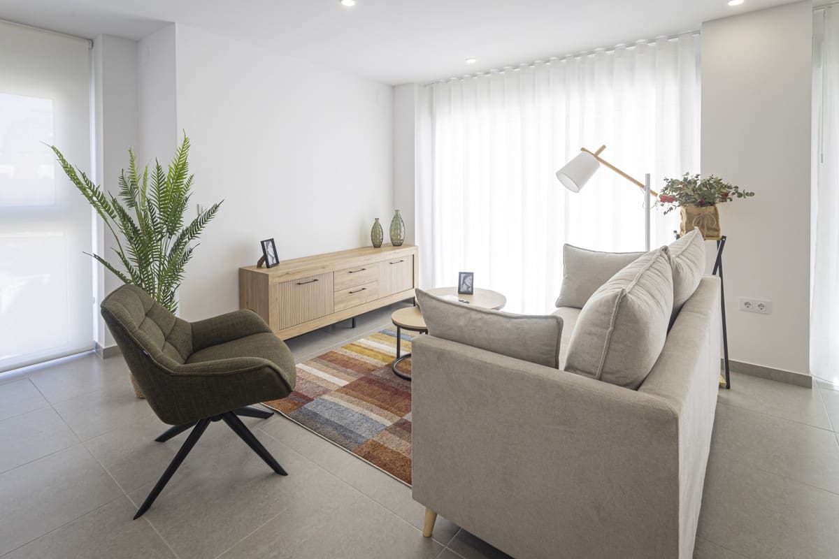 2 sypialnia Apartament na sprzedaż w La Manga del Mar Menor z basenem garażem - 220 600 € (Ref: 9686612)