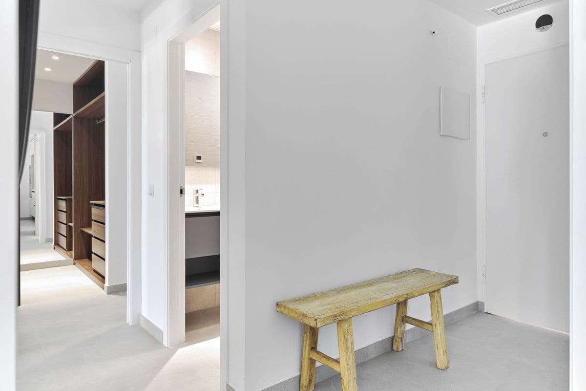 2 Zimmer Apartment zu verkaufen in La Veleta mit Pool Garage - 380.000 € (Ref: 9686629)